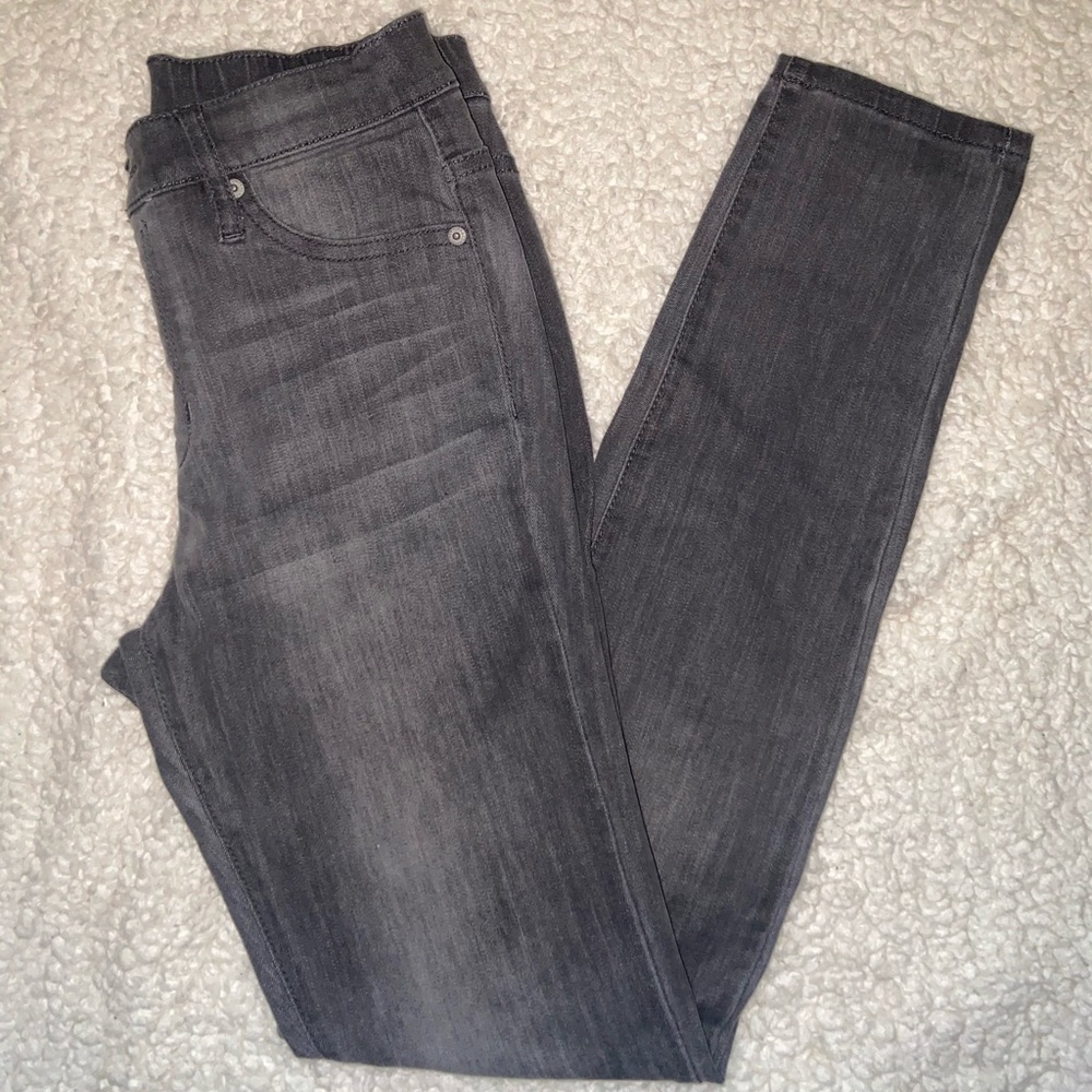 NY&C pull on skinny jeans